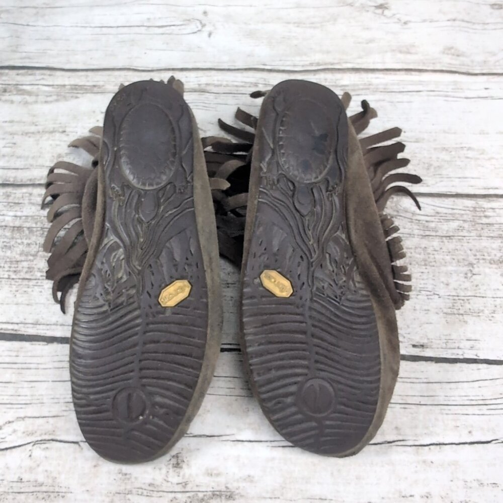 Manitobah Mukluks Harvester suede moccasin boots Women Size 6 - Picture 9 of 9